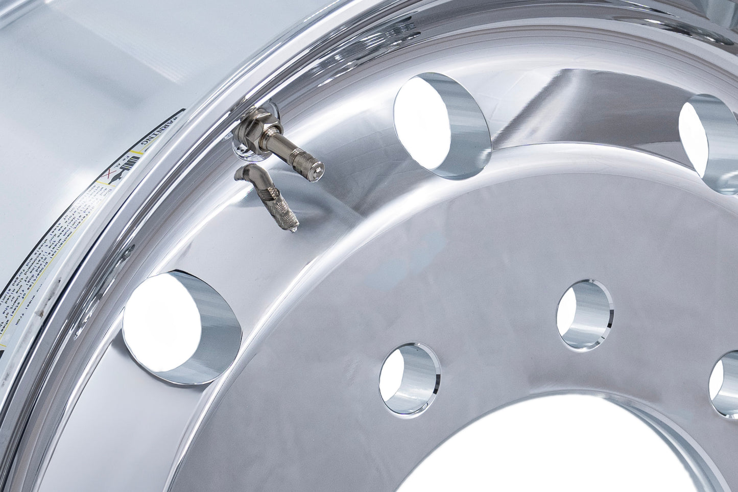 22.5 aluminum wheels