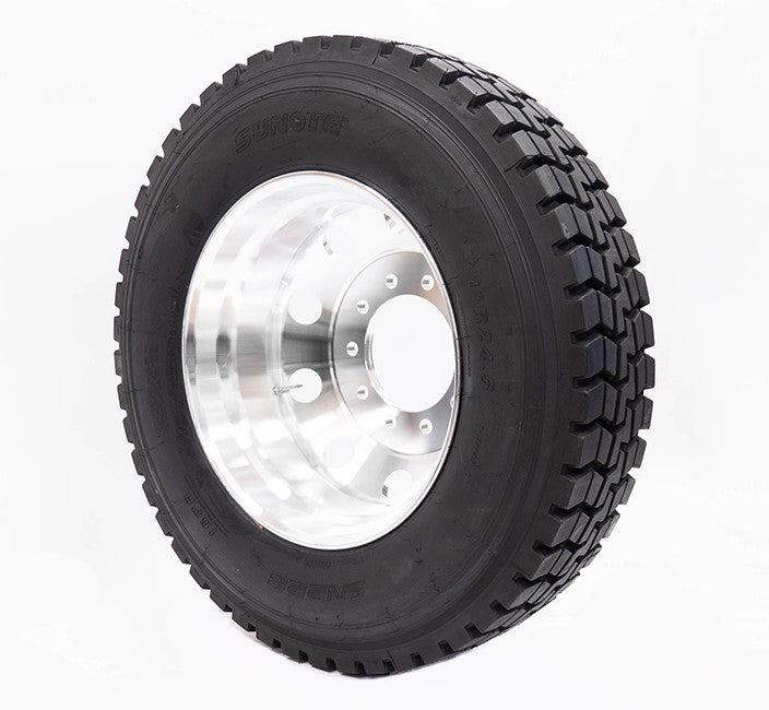 11R 24.5 16 PR Open Shoulder Driver Truck Tire